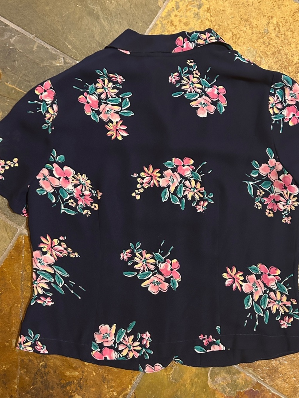 Pendleton Floral Button Front Blouse Size 8 Navy Pink Short Sleeve Vintage - Picture 6 of 7